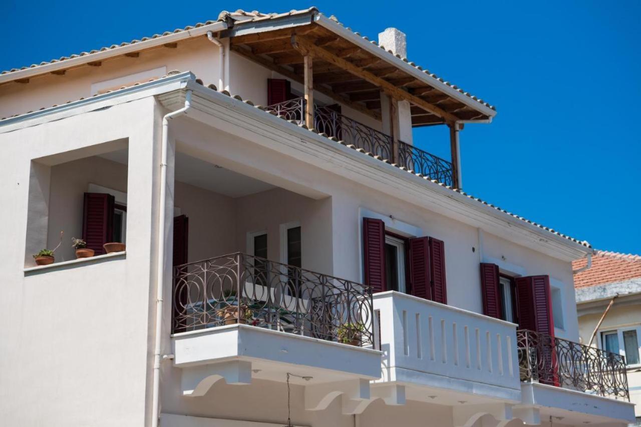 La Strada City House Lefkáda Esterno foto